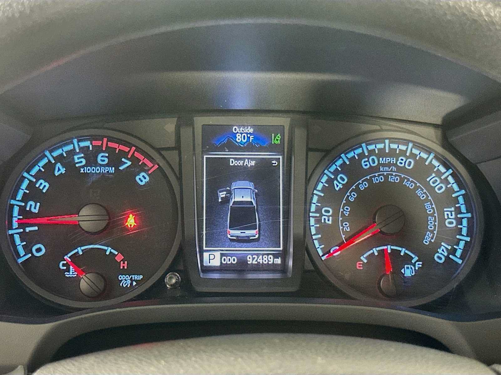 Used 2022 Toyota Tacoma SR RWD image 10