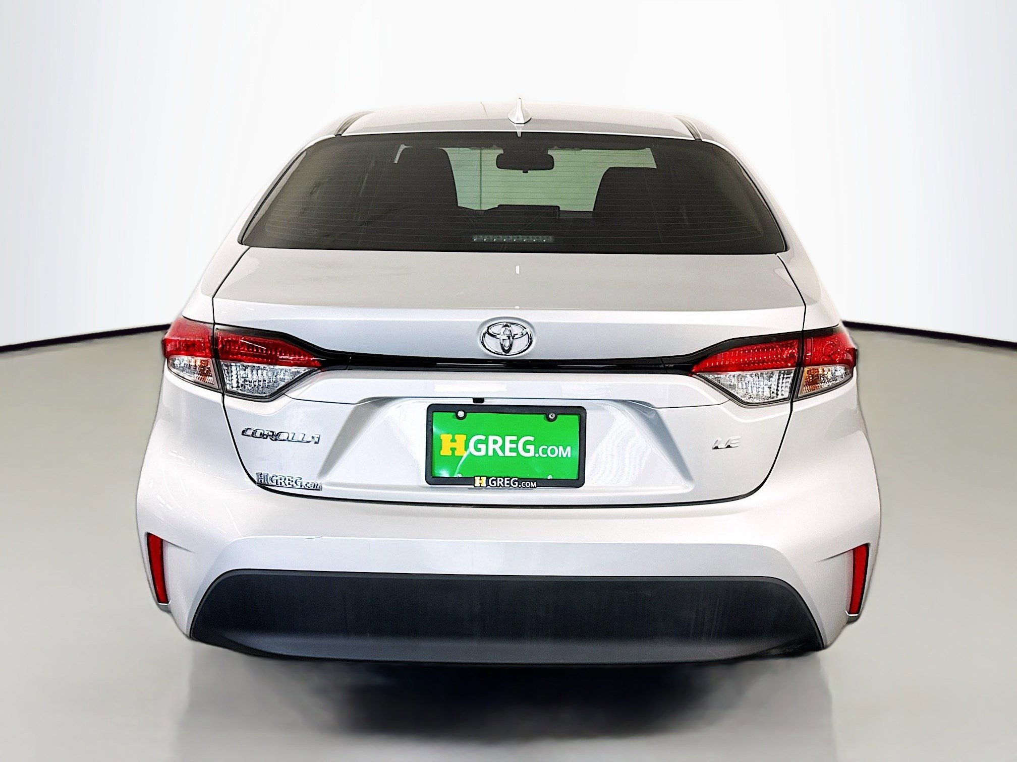 Used 2024 Toyota Corolla LE FWD image 8