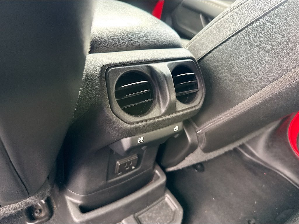 Certified 2022 Jeep Wrangler Unlimited Sahara AWD/4WD image 25