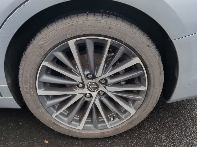 Certified 2023 Lexus ES 300h w/ Premium Package image 11