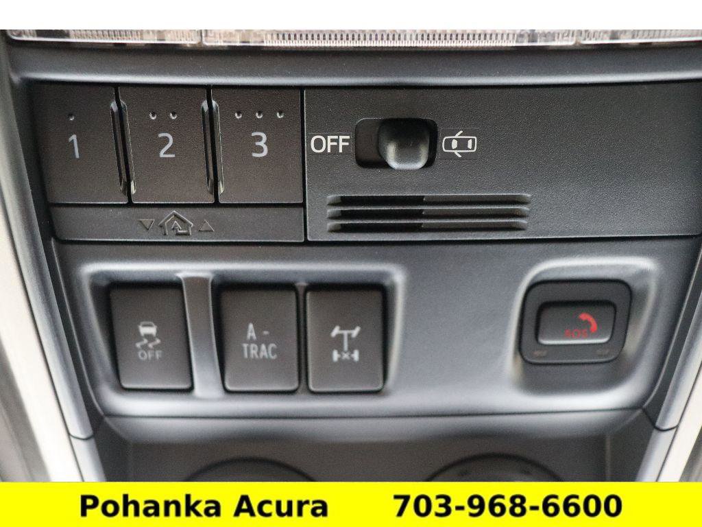 Used 2024 Toyota 4Runner TRD Off-Road Premium image 28