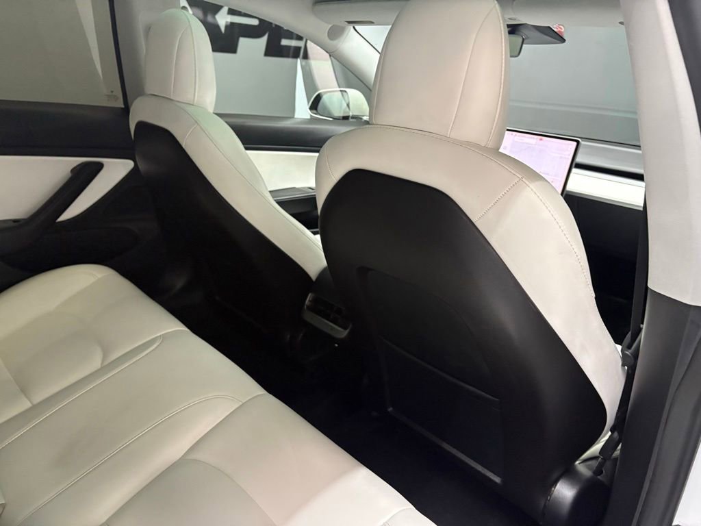 Used 2020 Tesla Model 3 Standard Range Plus RWD image 37