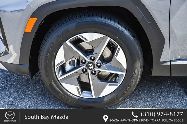 Used 2025 Hyundai Tucson SEL FWD image 11