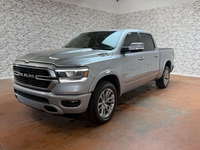 Used 2022 RAM 1500 Laramie w/ Sport Appearance Package AWD/4WD image 3