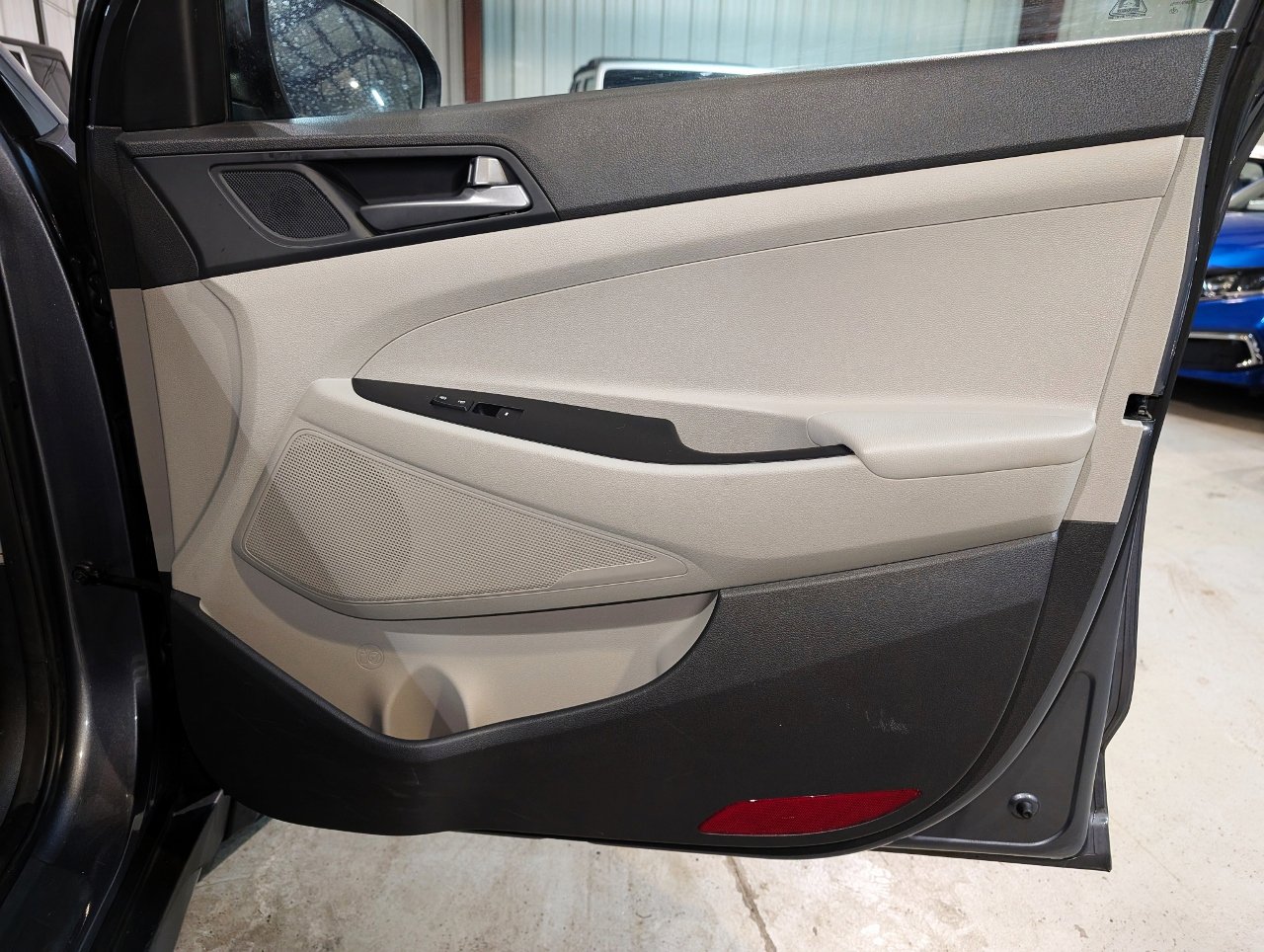 Used 2016 Hyundai Tucson SE w/ Option Group 02 image 25