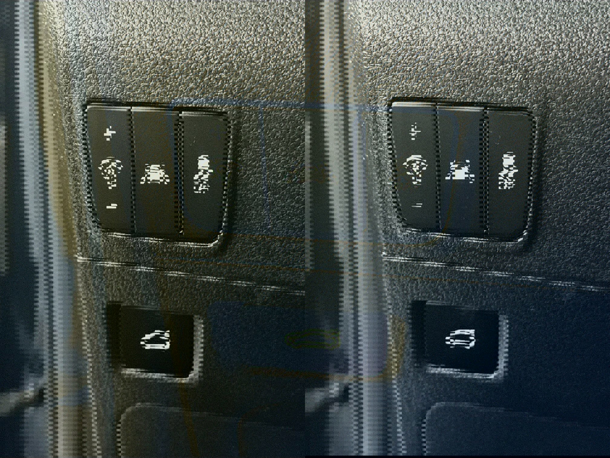 Used 2022 Kia K5 GT-Line w/ GT-Line Awd Premium Package image 14