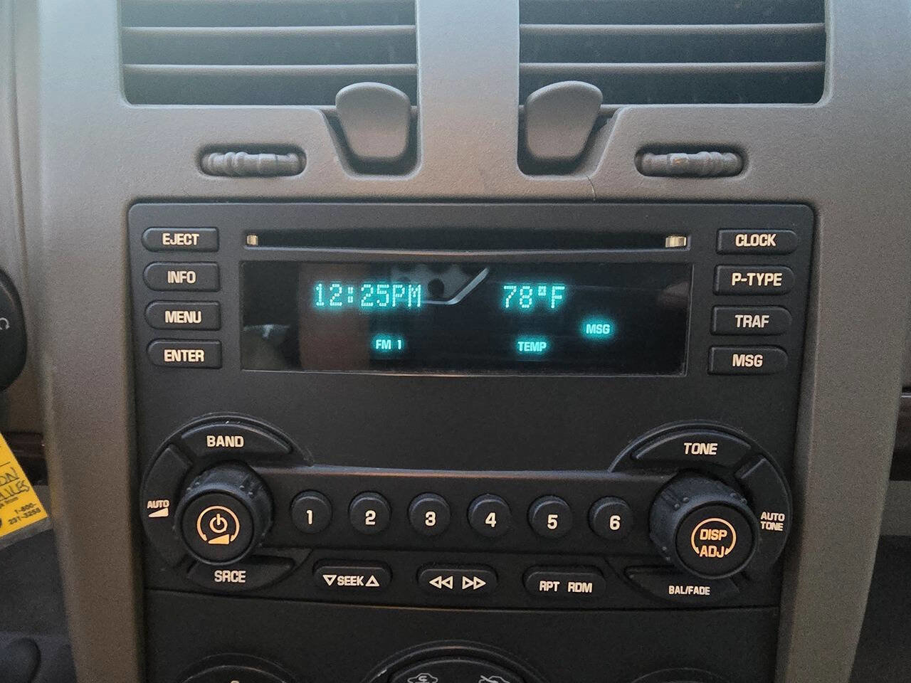 Used 2005 Chevrolet Malibu LS image 30