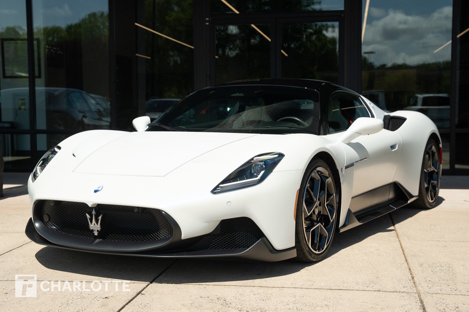 Used 2023 Maserati MC20 Coupe image 7