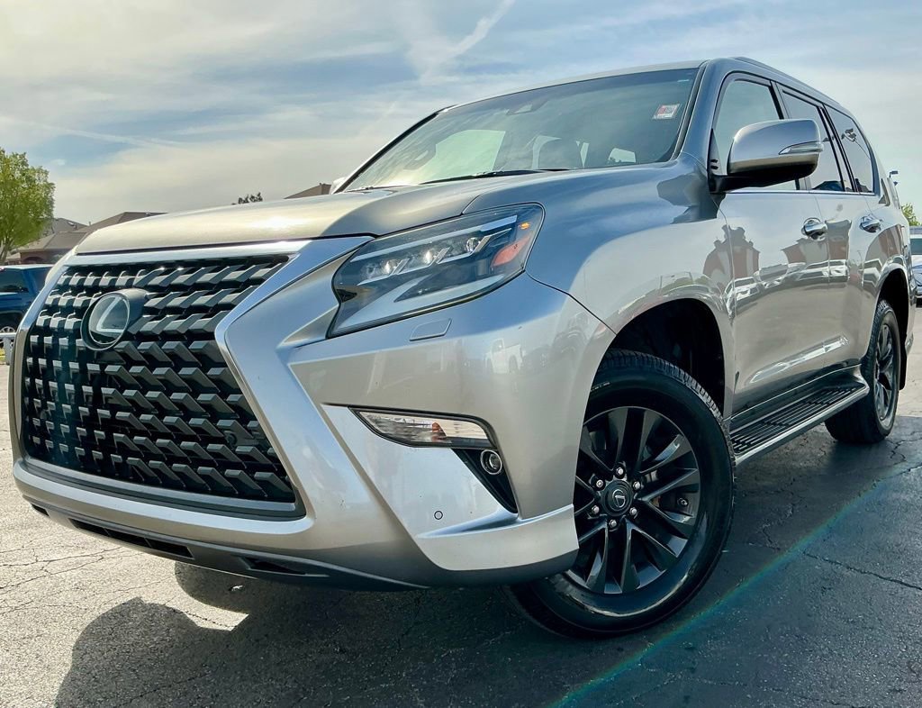 Used 2020 Lexus GX 460 Premium w/ Premium Package AWD/4WD image 2