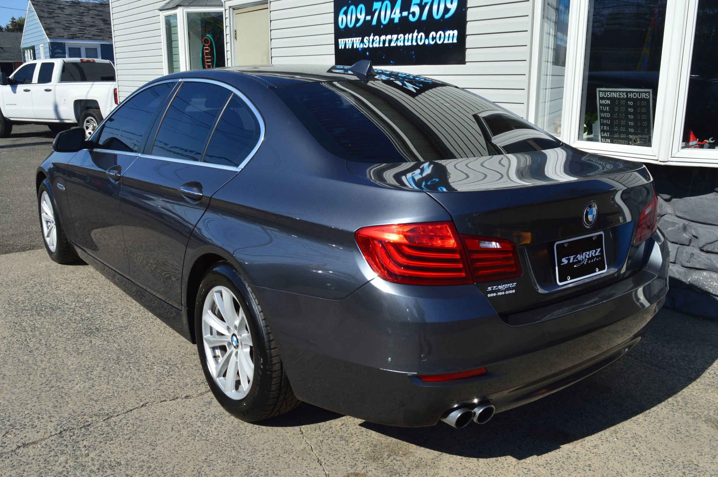 Used 2016 BMW 528i Sedan image 3