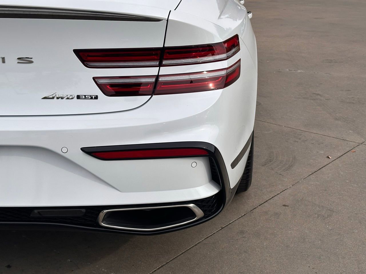 Used 2025 Genesis G80 3.5T Sport image 13