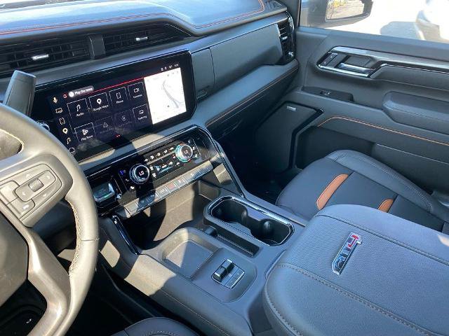 Used 2026 GMC Sierra 2500 AT4 w/ AT4 Premium Plus Package AWD/4WD image 24