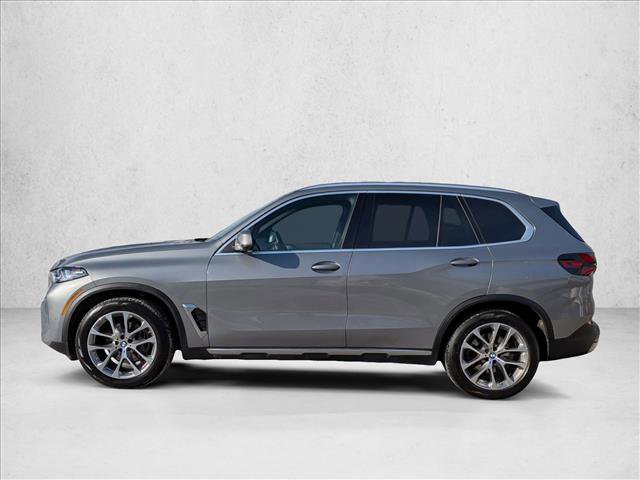 Certified 2024 BMW X5 xDrive40i w/ Premium Package image 9