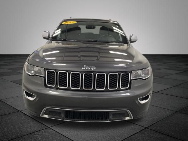 Used 2017 Jeep Grand Cherokee Limited AWD/4WD image 2