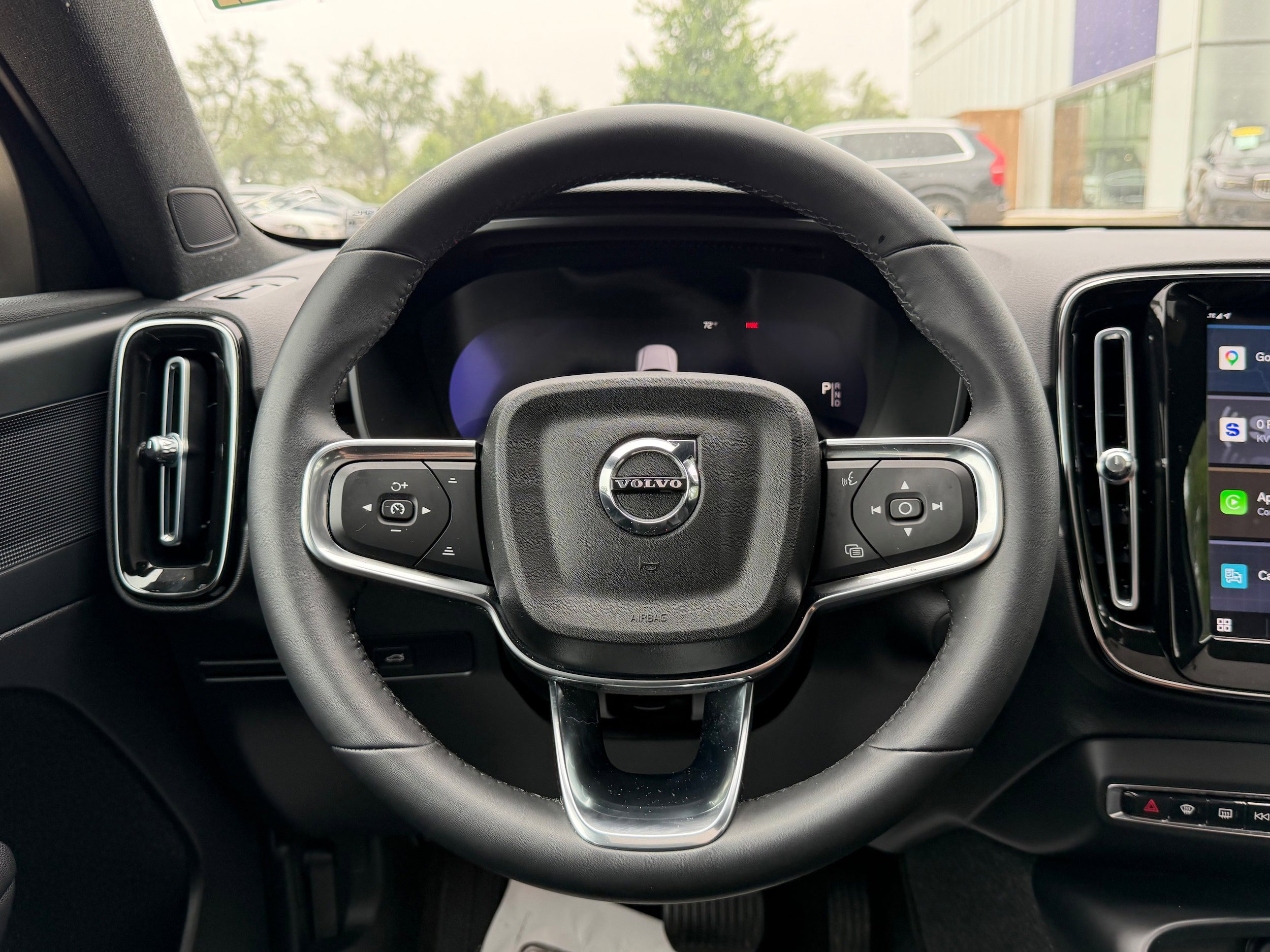 Certified 2023 Volvo C40 P8 Recharge Plus w/ Climate Package AWD/4WD image 17