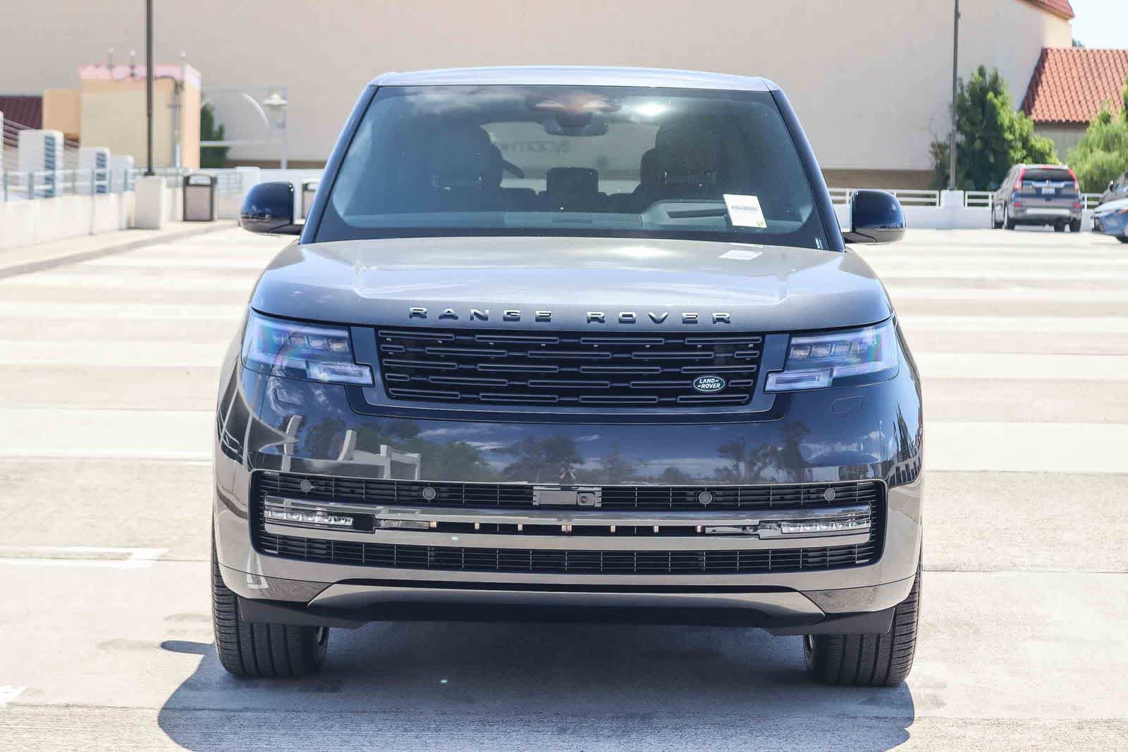 New 2026 Land Rover Range Rover SE AWD/4WD image 2