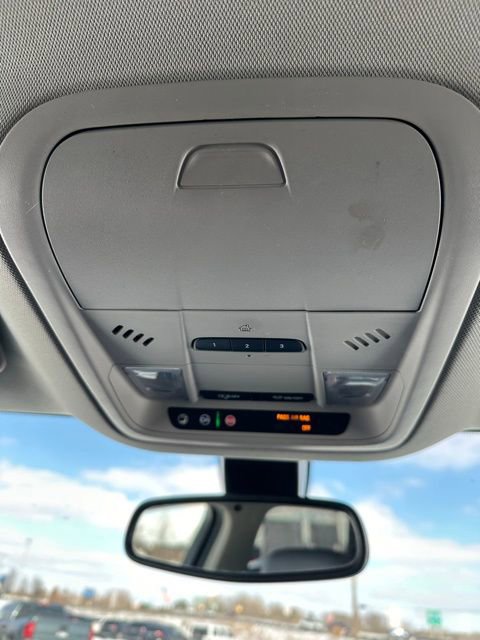 Used 2019 Buick Enclave Essence image 49