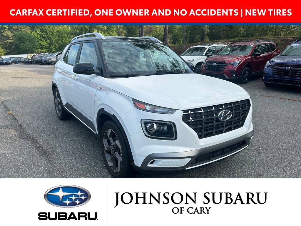 Used 2023 Hyundai Venue Limited w/ Cargo Package FWD image 1