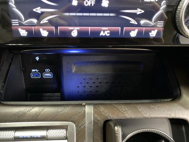 Used 2022 Genesis GV80 3.5T w/ Prestige Package 07 image 24