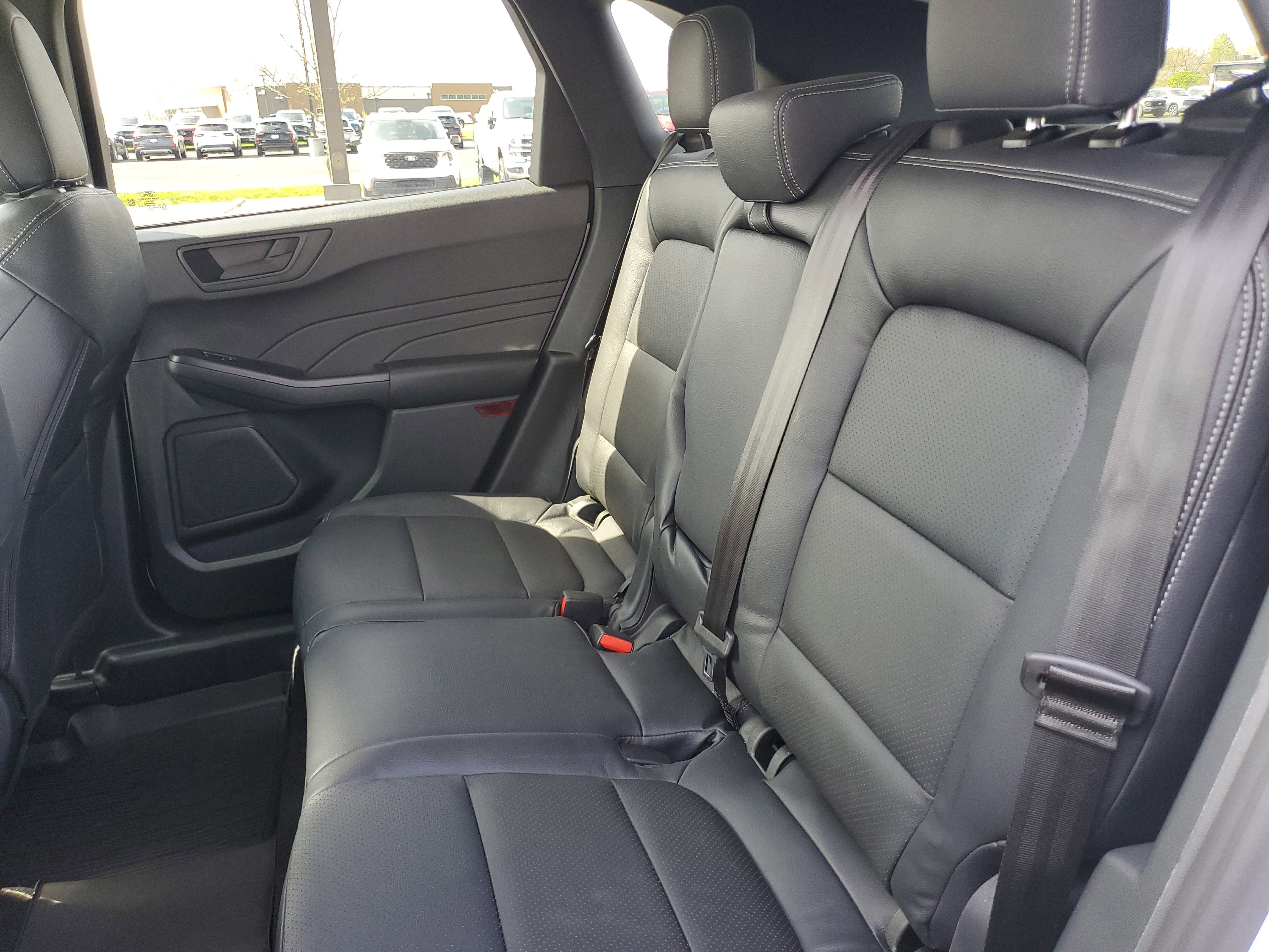 New 2025 Ford Escape Active w/ Cold Weather Package image 10