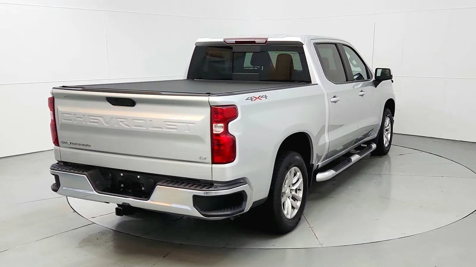Used 2020 Chevrolet Silverado 1500 LT w/ All-Star Edition image 6
