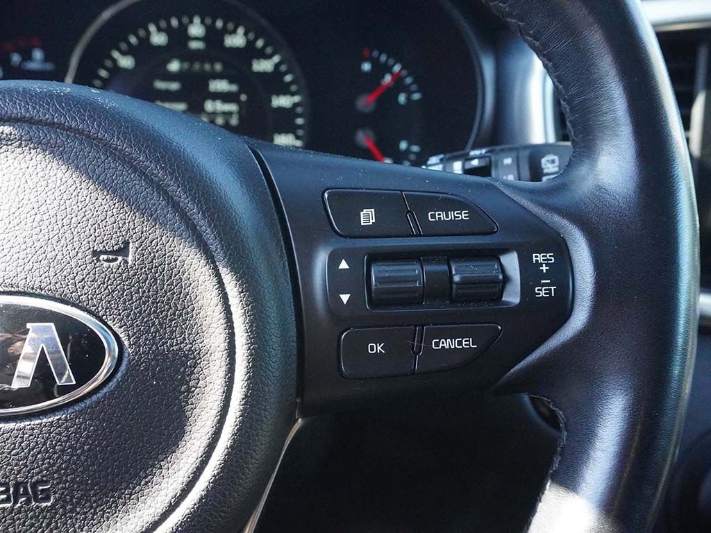 Used 2016 Kia Sorento SX AWD/4WD image 48