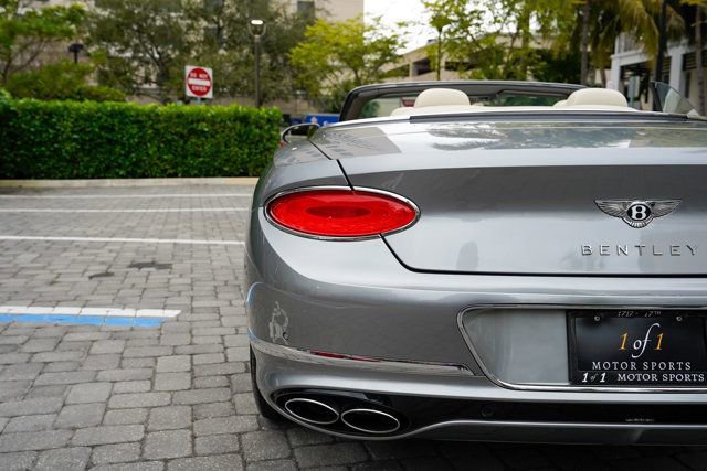 Used 2021 Bentley Continental GT Mulliner image 24