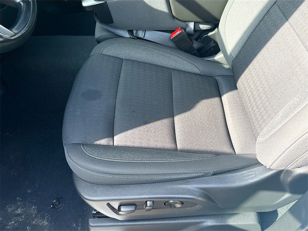 Used 2023 Chevrolet Silverado 1500 LT image 18