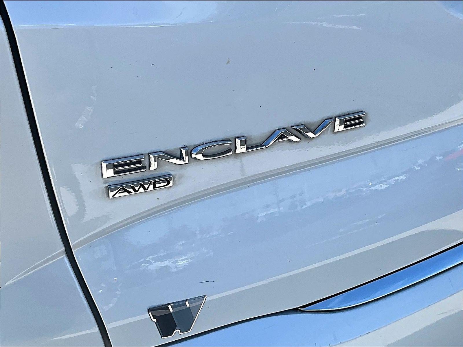 Used 2020 Buick Enclave Avenir w/ Avenir Technology Package AWD/4WD image 24