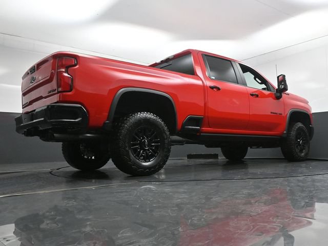 New 2026 Chevrolet Silverado 2500 ZR2 w/ LPO, Dark Essentials Package AWD/4WD image 11