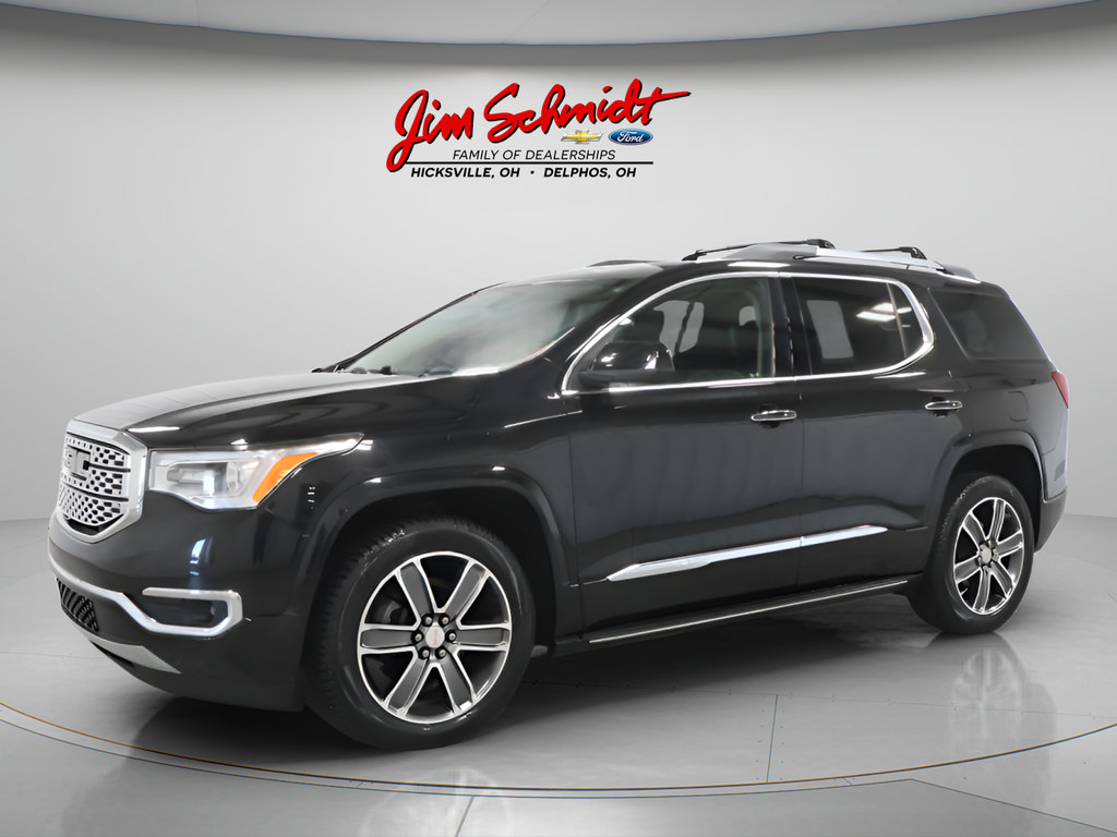 Used 2019 GMC Acadia Denali w/ Technology Package AWD/4WD image 2
