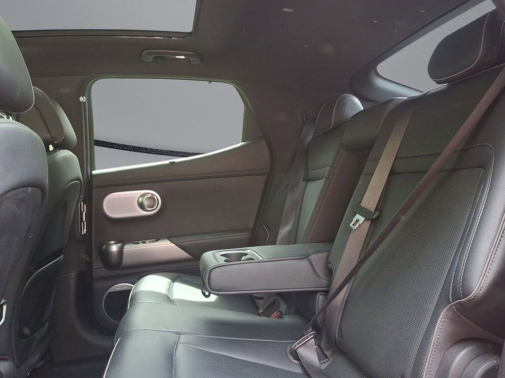 Used 2025 Genesis GV60 Advanced image 20