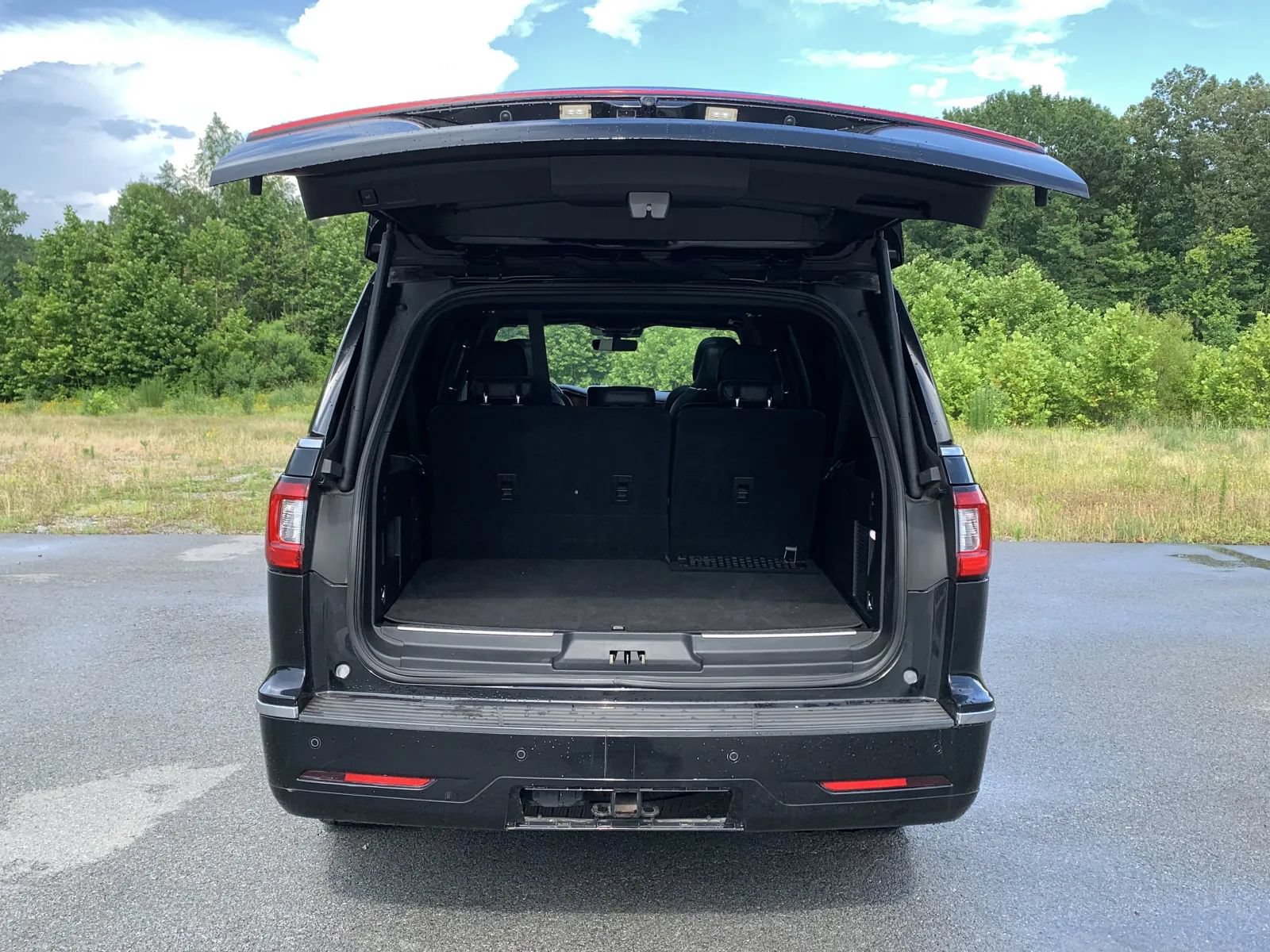 Used 2018 Lincoln Navigator L Reserve w/ Technology Package AWD/4WD image 9