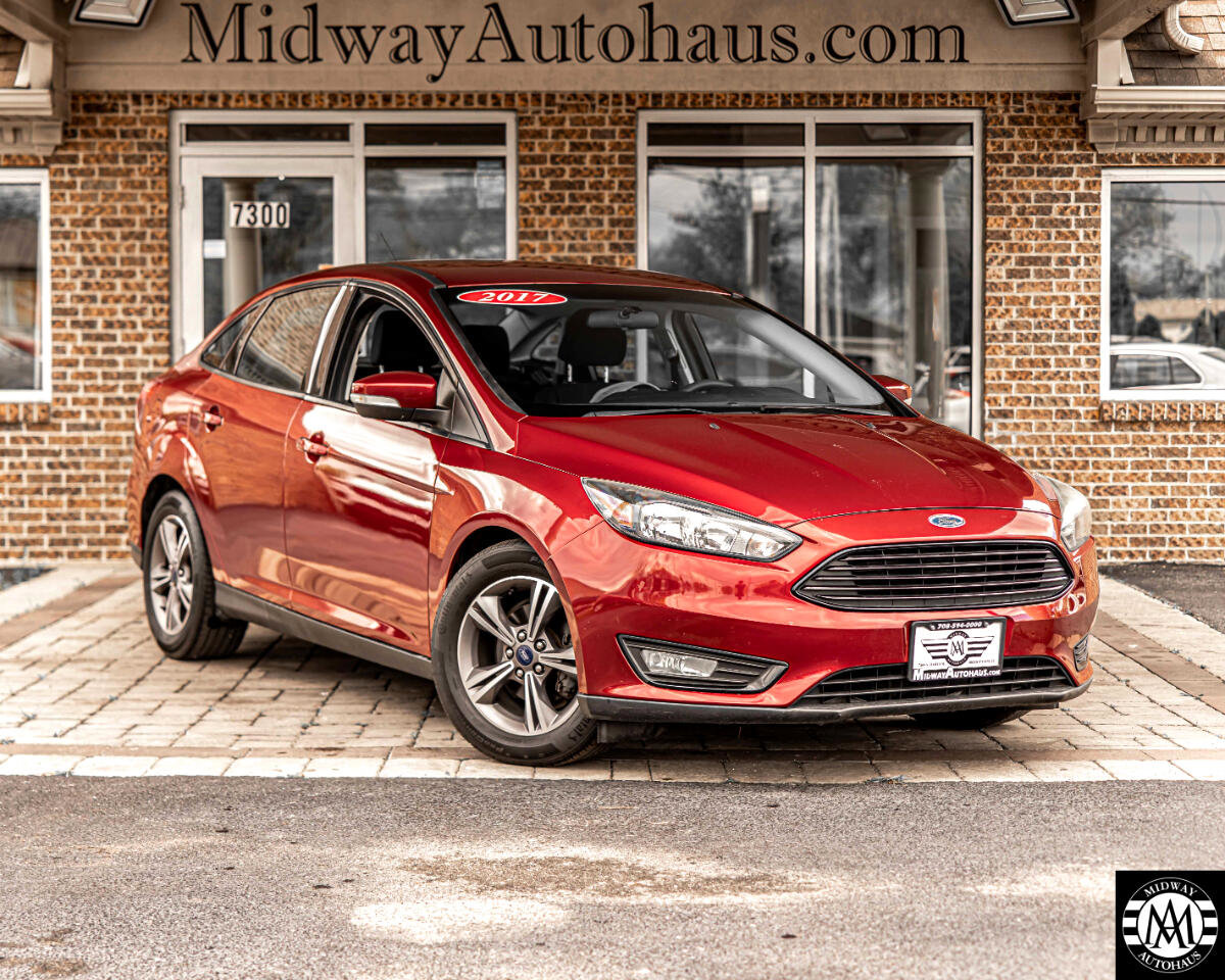 Used 2017 Ford Focus SE image 3