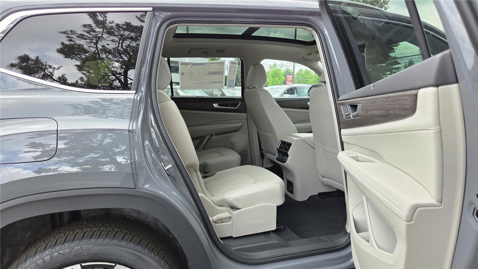 New 2026 Volkswagen Atlas SEL Premium R-Line AWD/4WD image 33