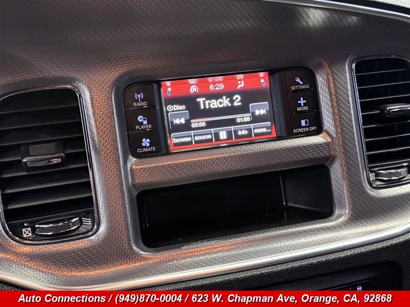 Used 2011 Dodge Charger SE RWD image 16