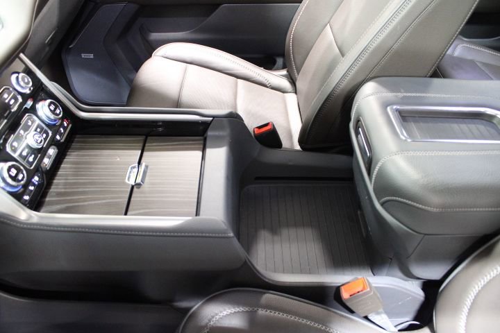 Used 2024 GMC Yukon XL Denali w/ Max Trailering Package image 34