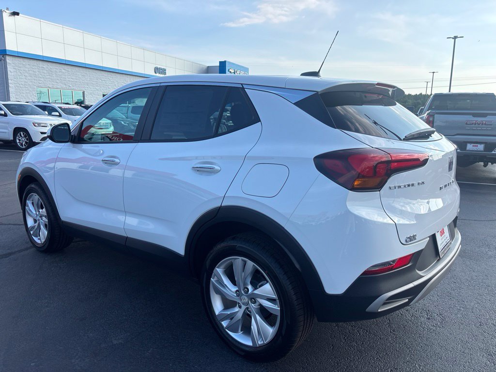 New 2026 Buick Encore GX Preferred w/ Comfort Package FWD image 3