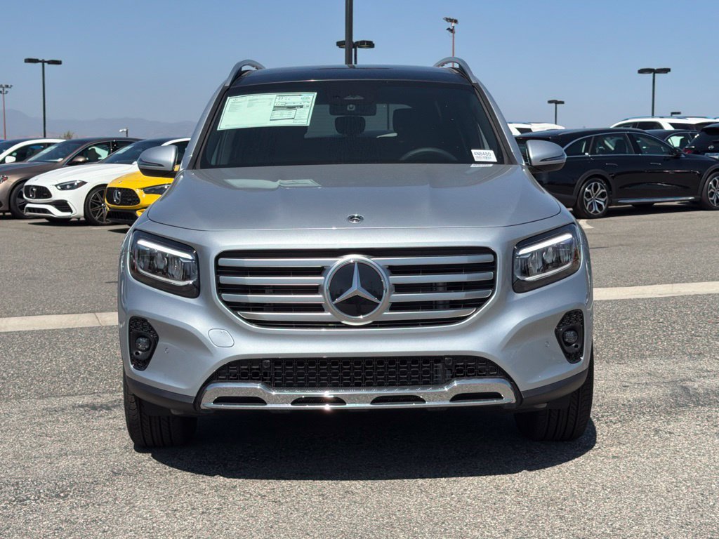 New 2026 Mercedes-Benz GLB 250 4MATIC image 3