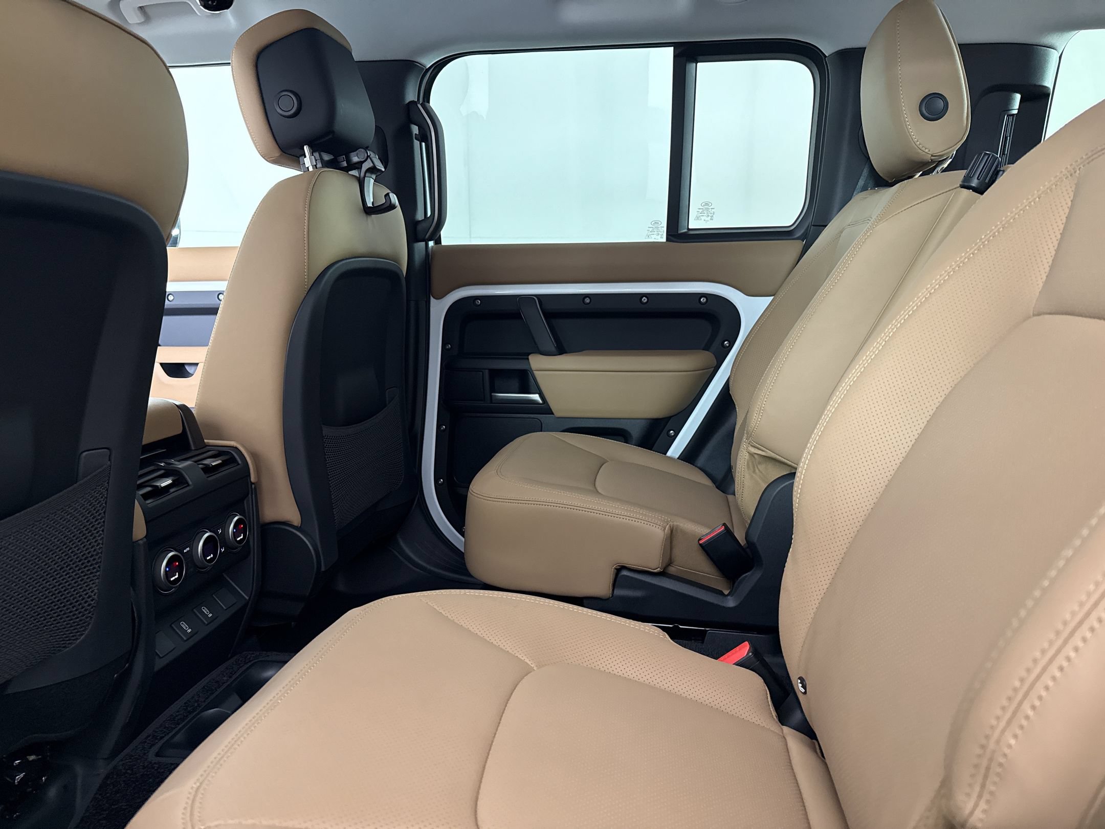 New 2026 Land Rover Defender 130 S AWD/4WD image 24