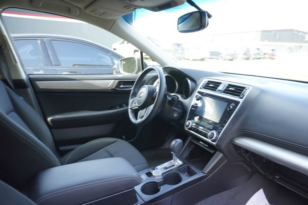 Used 2018 Subaru Outback 2.5i Premium AWD/4WD image 9
