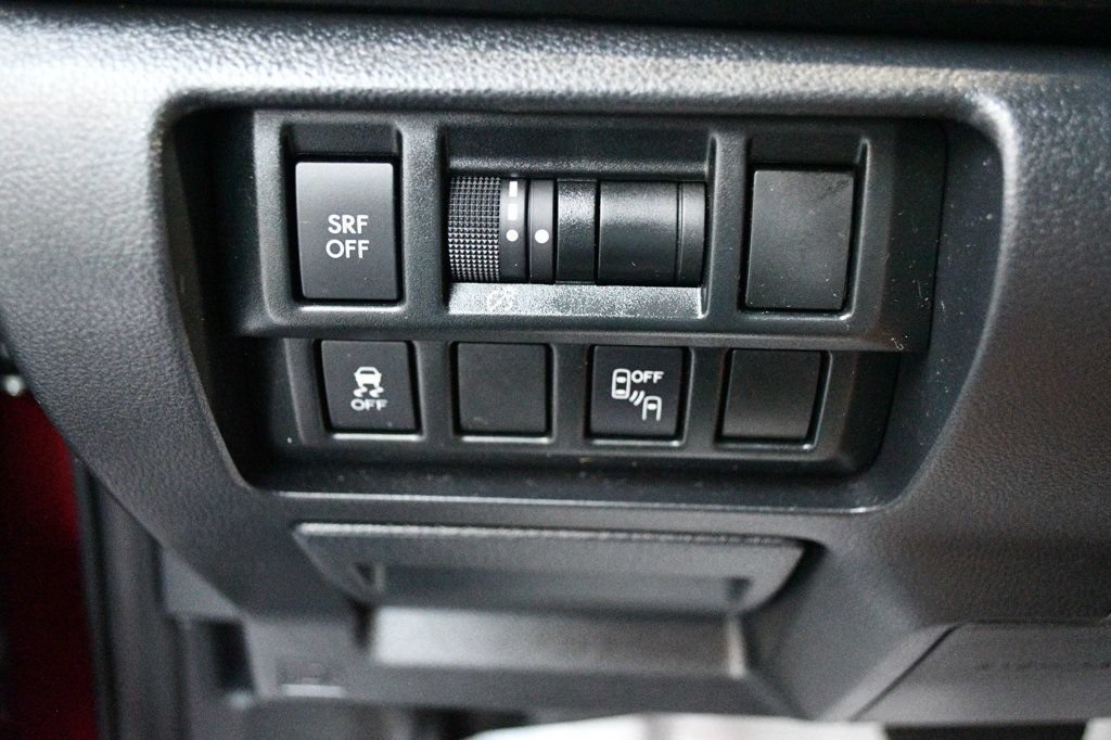 Used 2019 Subaru Crosstrek 2.0i Premium w/ Eyesight System AWD/4WD image 60