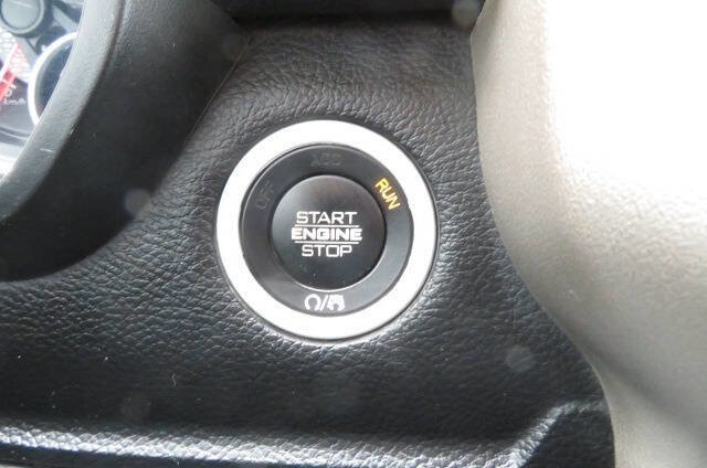 Used 2021 RAM 1500 Laramie AWD/4WD image 23