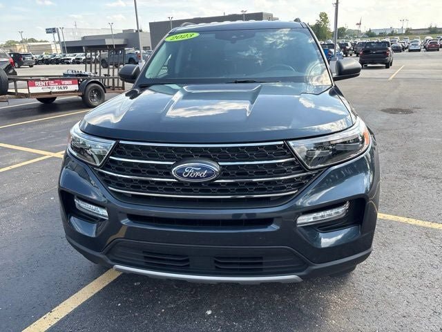 Certified 2023 Ford Explorer XLT w/ Equipment Group 202A AWD/4WD image 16