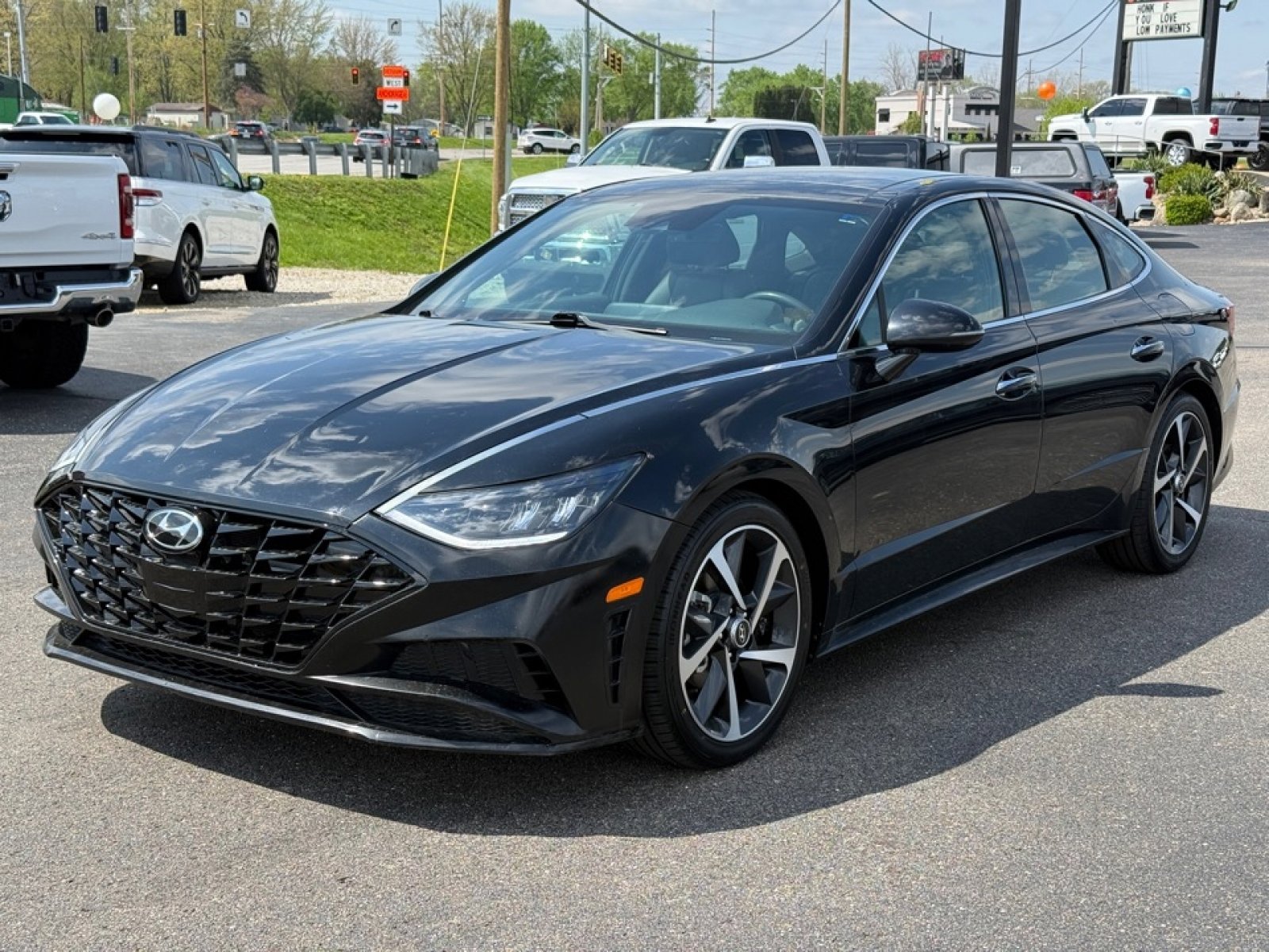 Used 2023 Hyundai Sonata SEL Plus w/ Cargo Package FWD image 4