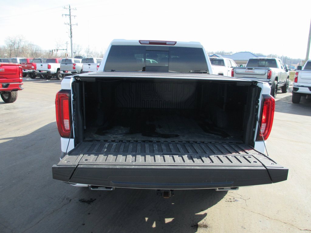 Certified 2023 GMC Sierra 1500 AT4 w/ AT4 Premium Package image 8