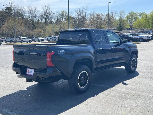 Certified 2025 Toyota Tacoma TRD Off-Road image 5