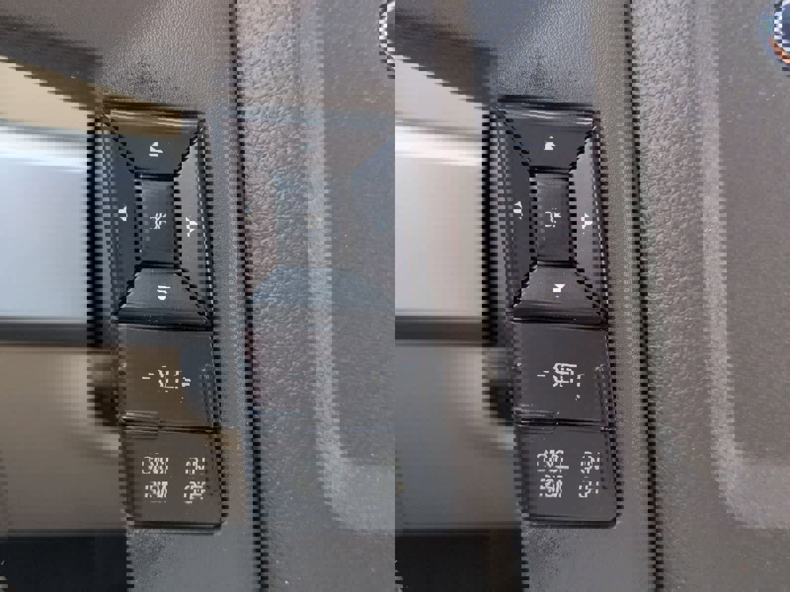 Used 2013 Ford F150 Lariat w/ Luxury Equipment Group RWD image 21