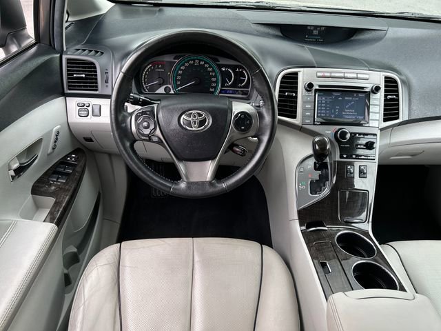 Used 2015 Toyota Venza XLE AWD/4WD image 14