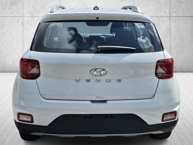 New 2026 Hyundai Venue SEL image 3